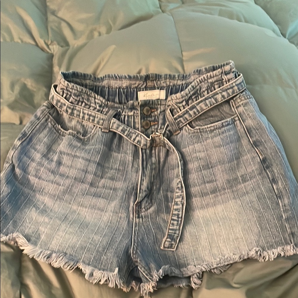 KANCAN SHORTS